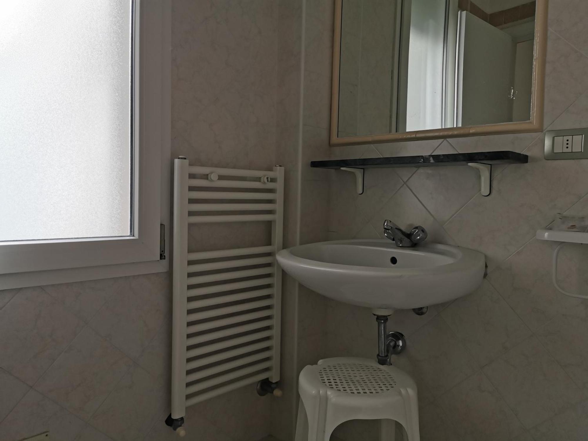 B&B Residence Sorriso Cattolica Exterior foto